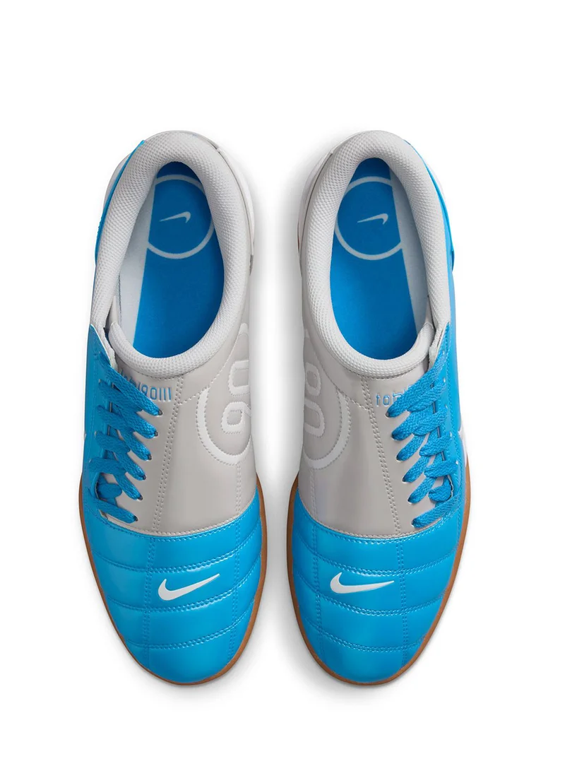 Nike Total 90