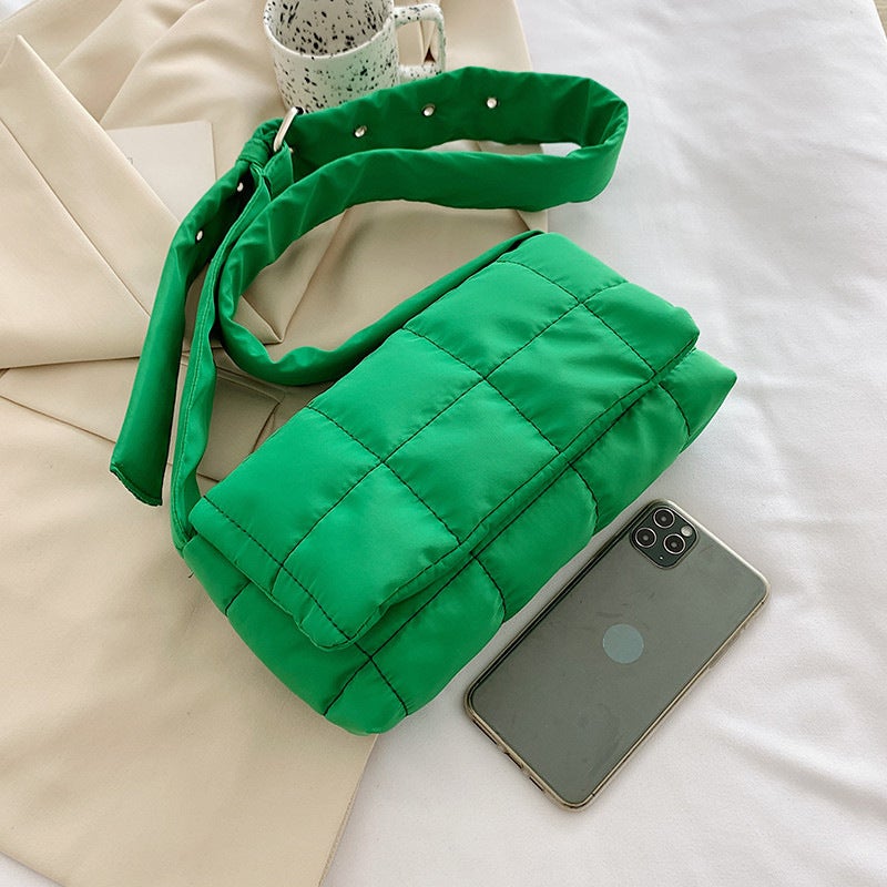 Space Cotton Down Jacket Bag 2023 Sponge Checkered Small Square Bag Niche Retro Women'S Crossbody Bag - Image 5