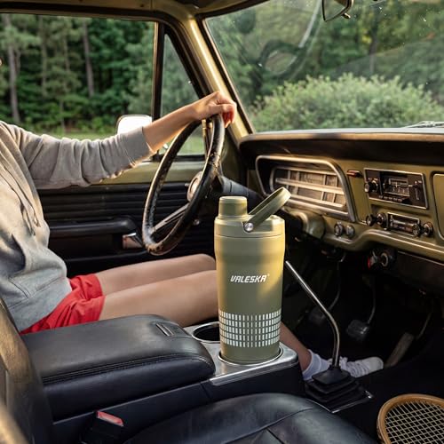 VALESKA Shaker Bottle for Protein Mixes with Storage | 24oz Insulated Stainless Steel Protein Shaker, BPA Free, Leak Proof, Dishwasher Safe, Perfect for Protein Shakes and Pre Workout | Green - Image 5