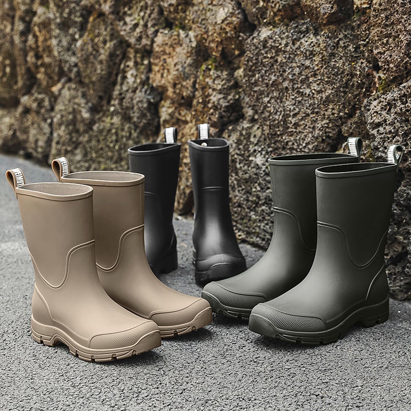 Japanese And Korean Fashion Mid-Calf Men'S Rain Boots Outdoor Thick-Soled Waterproof Rain Boots Non-Slip Kitchen Rubber Shoes Versatile Car Wash Shoes - Image 5