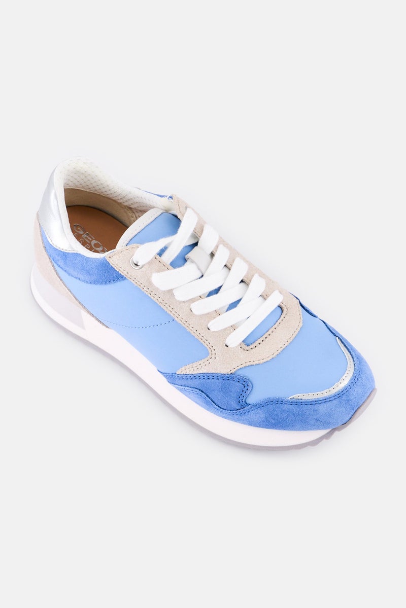 GEOX حذاء رياضي غير رسمي للنساء، مزين بالدانتيل، متعدد الألوان - Image 1