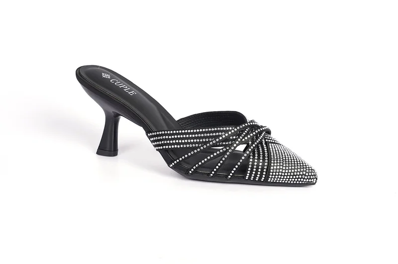 كابلي مولات نسائية مزينة بأناقة وسهلة الارتداء