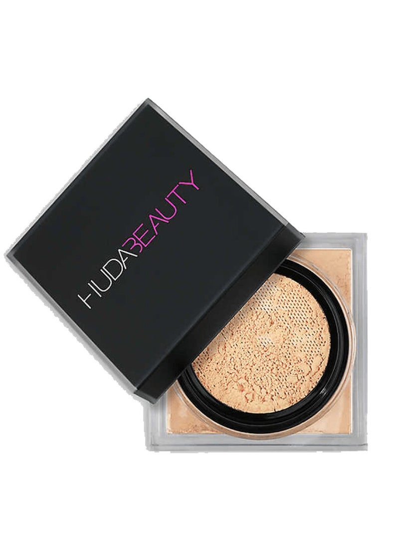 HUDA BEAUTY Huda Beauty Easy Bake Loose Makeup Setting Powder Banana Bread - Image 1