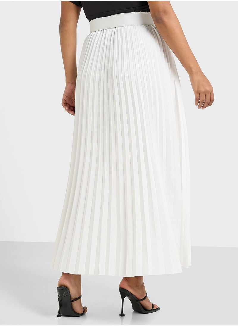 Ella Plus Pleated Skirt  - Image 3