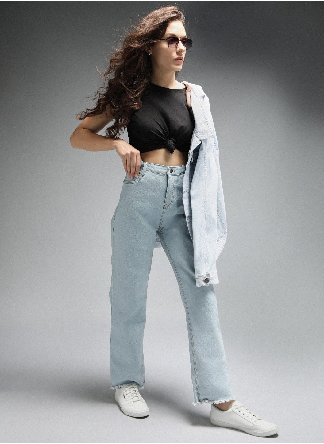 Straight Fit Indigo Jeans for Women with High-Rise and Clean Look - https://f.nooncdn.com/p/pzsku/Z490E10E4A7E4B830E4FBZ/45/_/1721302792/76d1628e-aa85-4f3b-a207-ecc0a59d9477.jpg?format=jpg&width=original