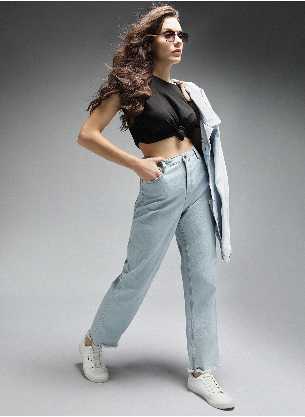 Straight Fit Indigo Jeans for Women with High-Rise and Clean Look - https://f.nooncdn.com/p/pzsku/Z490E10E4A7E4B830E4FBZ/45/_/1721302884/1ae6a7a3-34d3-413a-b5f6-d727c387edeb.jpg?format=jpg&width=original