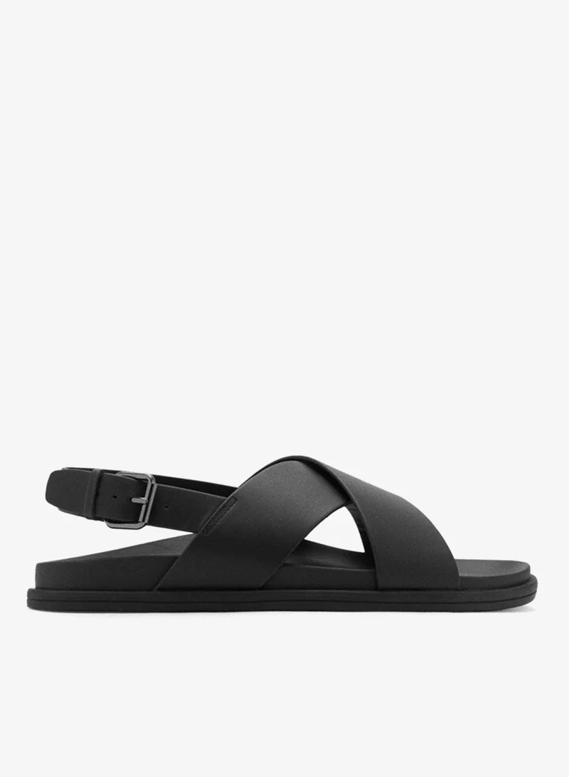 100% leather crossed strap sandal
