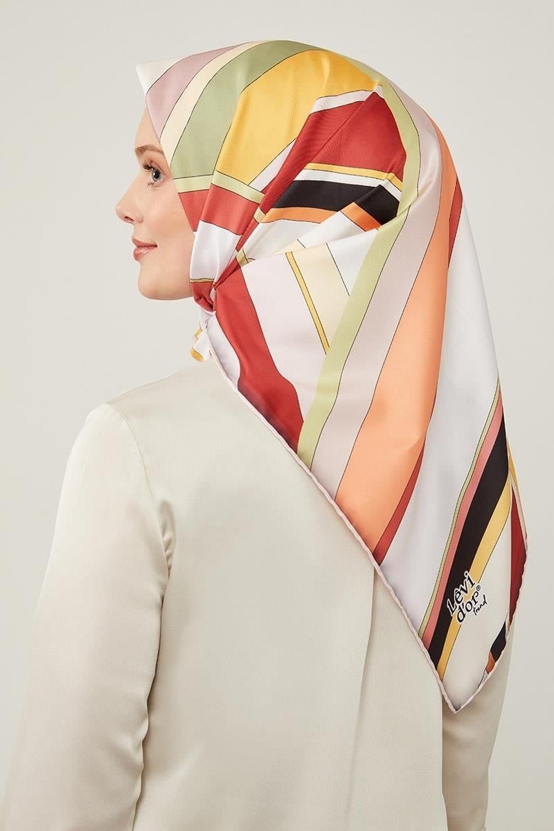 Levidor Pink Thick Striped Scarf - Image 3