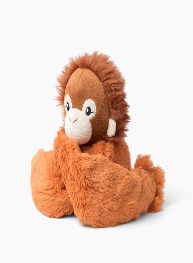 HUGIMALS Hugarounds Ollie The Orangutan، 2.5 رطل، قابل للتسخين في الميكروويف والتجميد، لفافة قطنية ثقيلة للرقبة والكتفين | عناق مهدئ ومريح للعناية الذاتية والاسترخاء | بدون رائحة، مناسب للأطفال من عمر سنتين فما فوق - Image 1