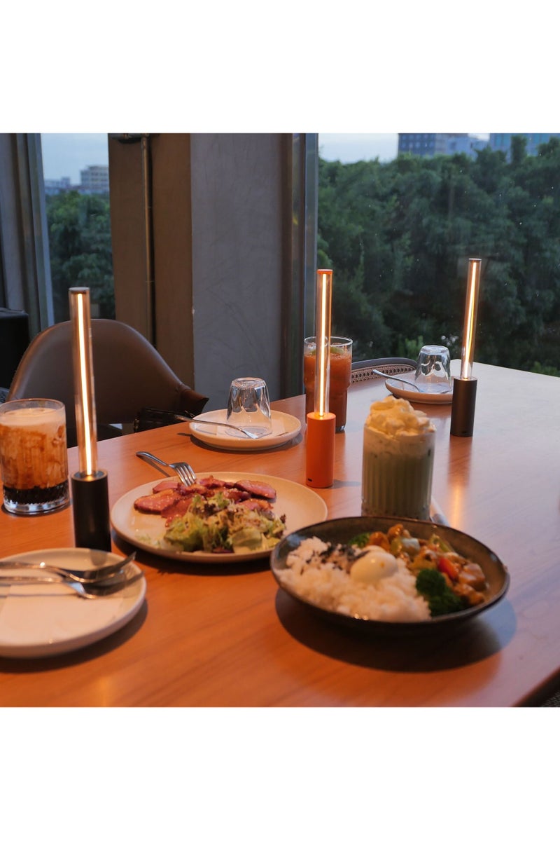 [قابلة لإعادة الشحن | محمولة] مصباح طاولة LED للطعام والمقاهي والخارج | ضوء دافئ قابل للتعتيم، عمر بطارية طويل، شحن USB-C | تصميم عصري بسيط - Image 1