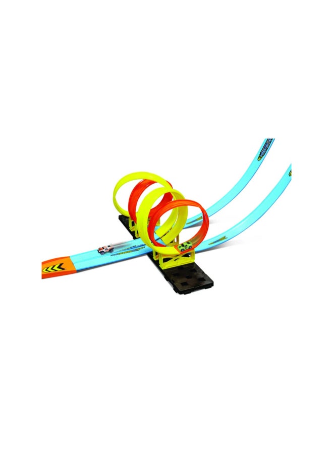 Maisto Fresh Metal 100 Double Cross Loop Set Multicolor 33.02 x 5.08 x 50.8 cm MDC12551  - Image 3