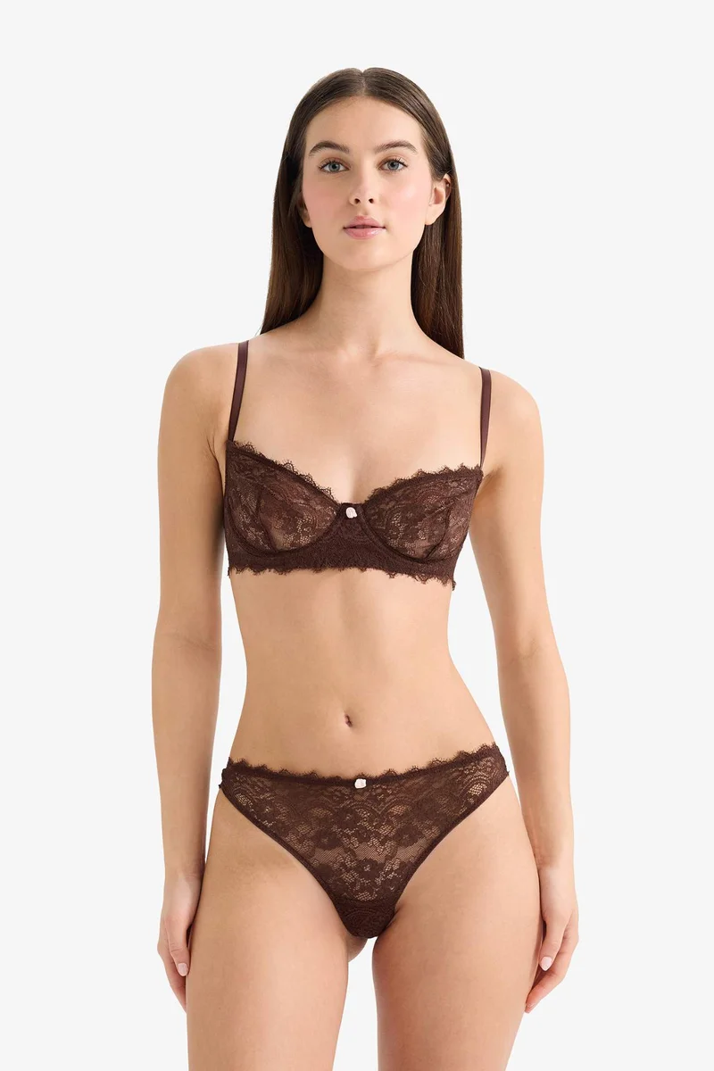 ديفاكتو Fall in Love Lace Up Brazilian Panty