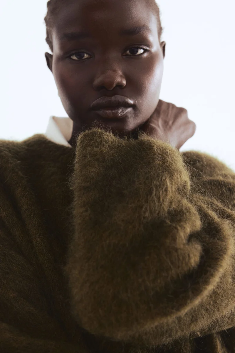 اتش اند ام كنزة فضفاضة من مزيج الموهير