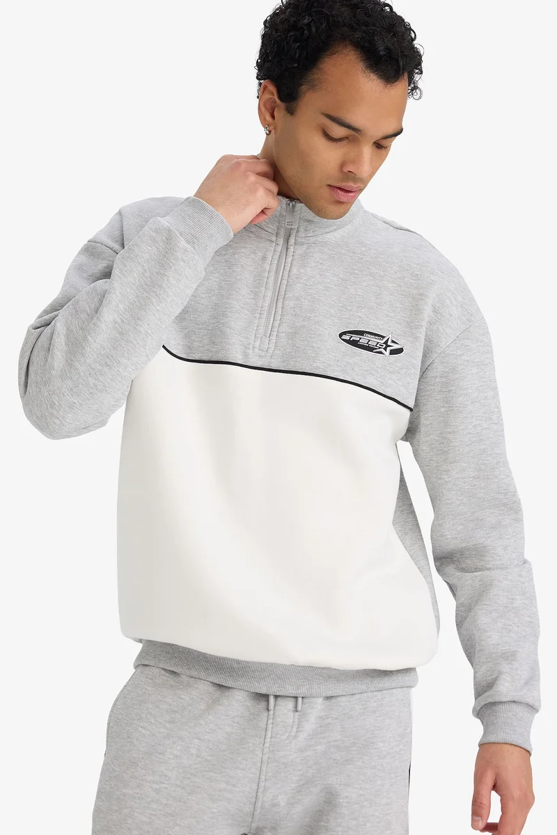 Boxy Fit Thick Fabric Sweatshirt