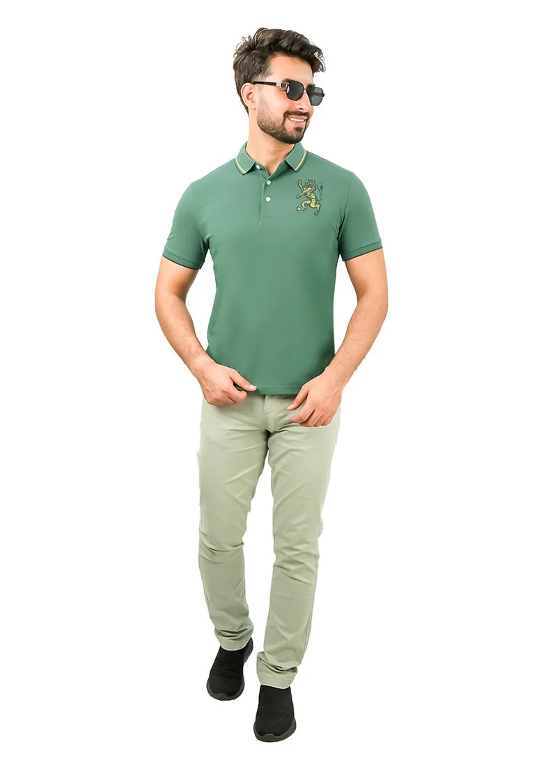 جيوردانو بولو رجالي بنقش أسد ثلاثي الأبعاد بقصة ضيقة وتطريز جريء من قماش البيكيه الفاخر