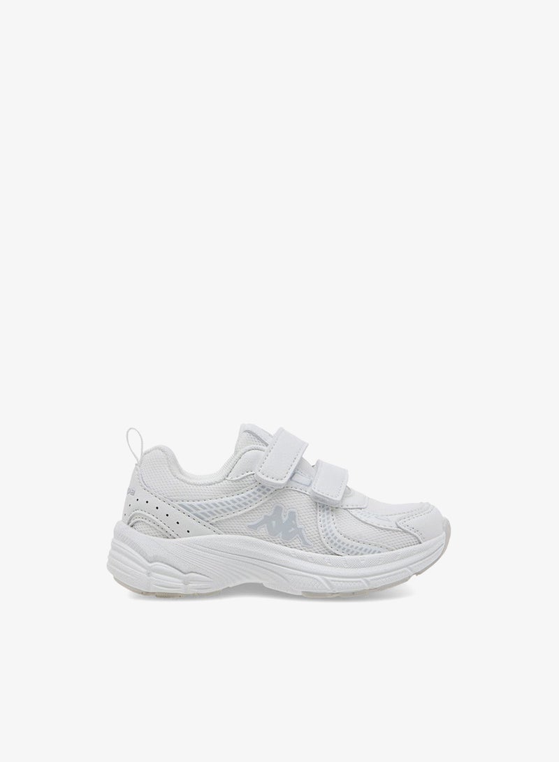 كابا أحذية مدرسية للأطفال بتفاصيل شعار وإغلاق بشريط لاصق - Image 1