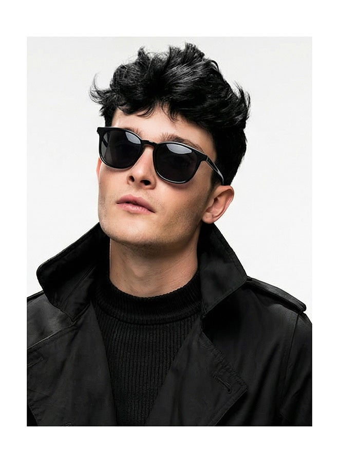 VINCENT CHASE Unisex Vincent Chase By Lenskart | Grey Black Full Rim Square Stylish Sunglasses | Polarized and UV Protected | For Men and Women | Large | VC S14090 - Image 3