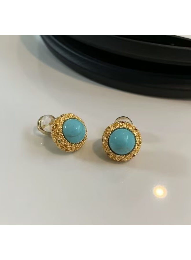 Turquoise Vintage Elegance Stud Earrings  - Image 4