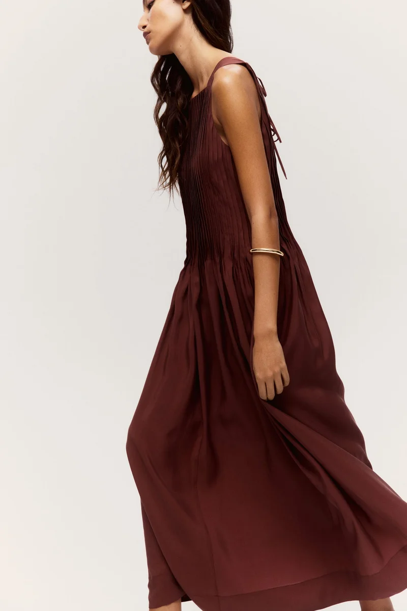 H&M Long pintucked dress
