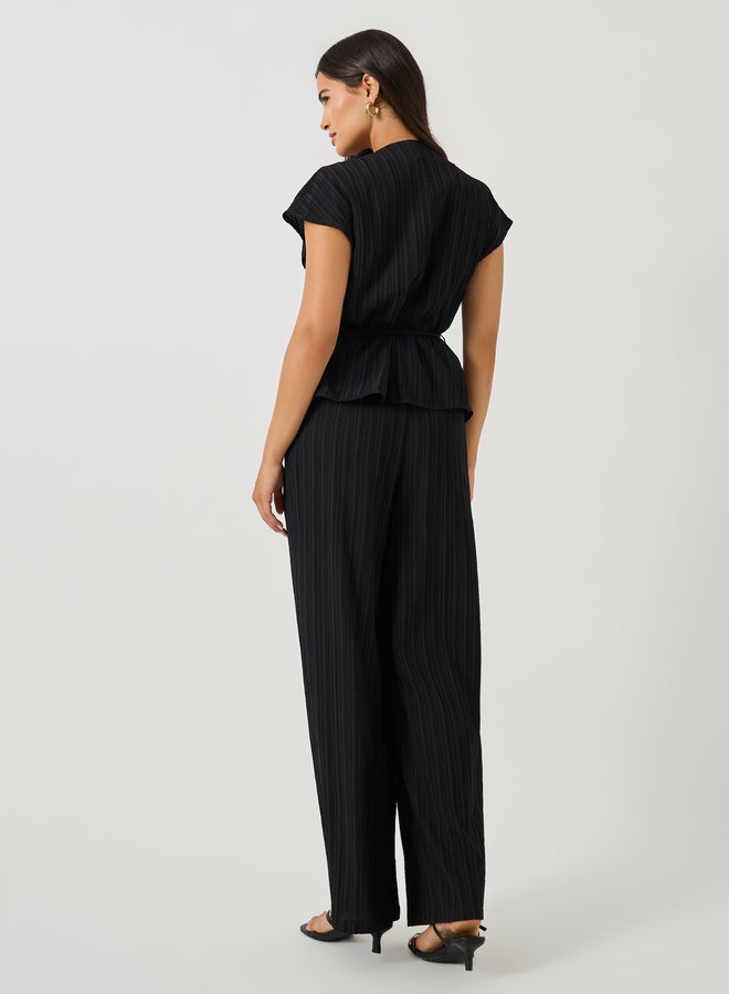 Styli Textured Wrap Tie-Up Top and Pants Co-Ords  - Image 4