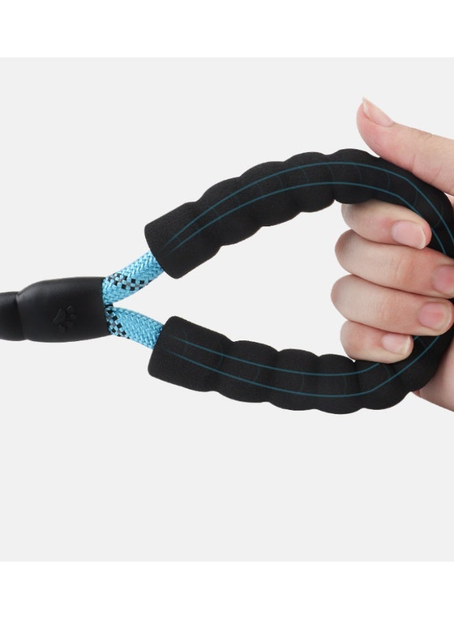 طوق كلب قوي مع مقبض مريح مبطن وخيوط عاكسة للغاية لطوق الكلب - Image 3