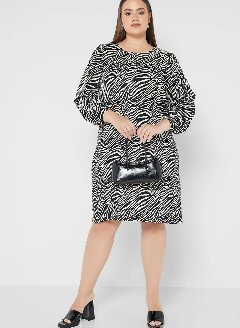 Only Carmakoma Crew Neck Cuffed Sleeve Dress
