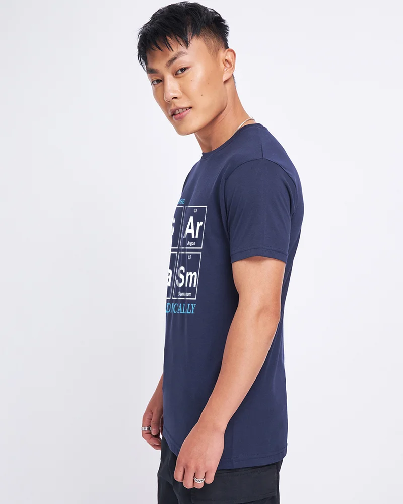 بيواكوف Men's Navy Blue Sargasm Typography T-shirt