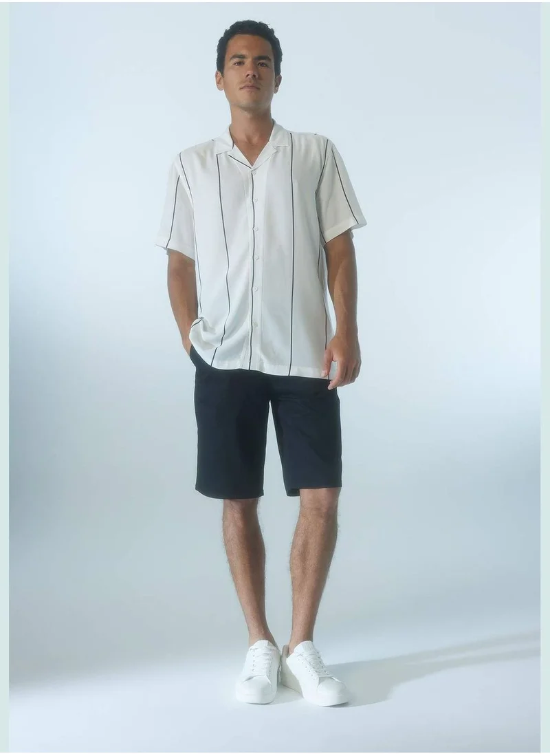 ديفاكتو Regular Fit Short Sleeve Striped Poplin Shirt