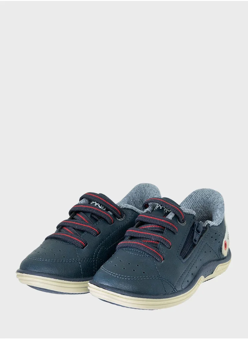 JUST KIDS BRANDS Infant Silvazo Sneakers