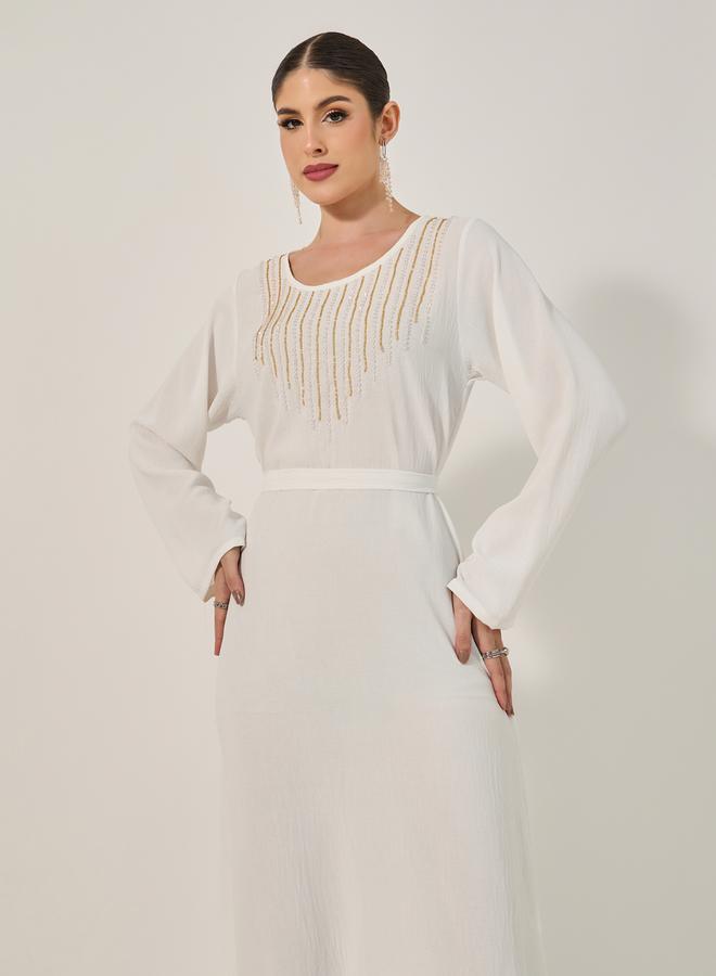 ستايلي جلابية مستديرة الرقبة مزينة بتصميم - - Image 3