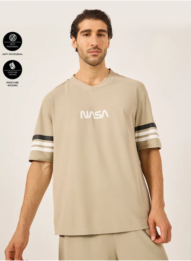 ستايلي Styli Nasa Print Oversized Fit T-Shirt with Contrast Stripe Detail