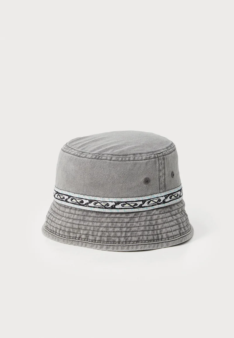 كويك سيلفر Take Us Back Bucket Hat - Men