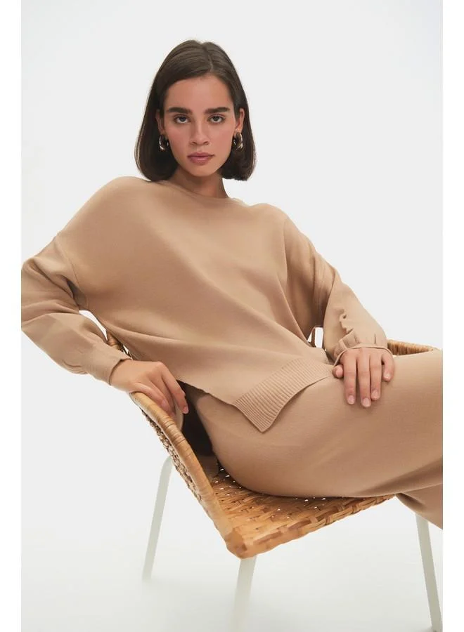 جون June Women Wide Fit Balloon Sleeve Knitwear Bottom-Top Set Tan
