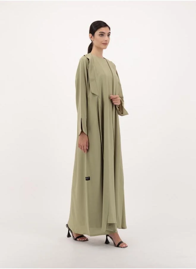 Meem by Mariyah Front open abaya with inner
