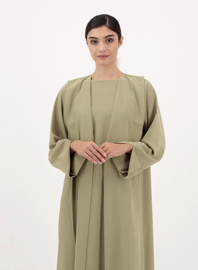 Meem by Mariyah Front open abaya with inner