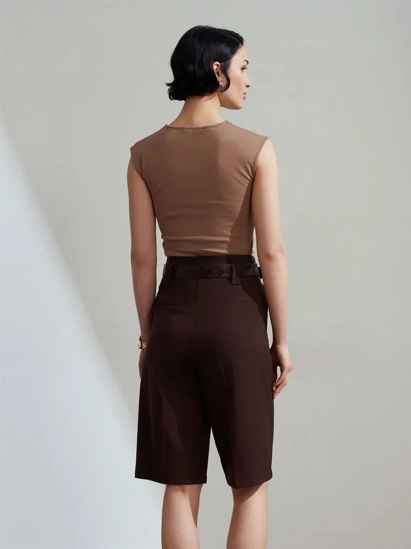 ديلفين Dilvin High-Waist Belted Wide-Leg Tailored Shorts
