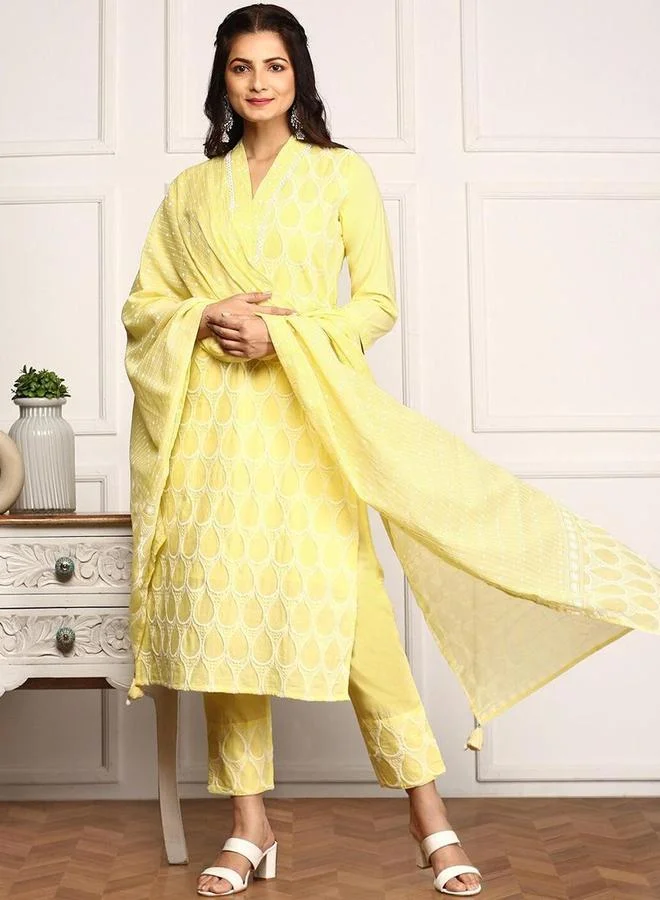 ISHIN Ishin Embroidered Cotton Kurta with Trousers and Dupatta Set
