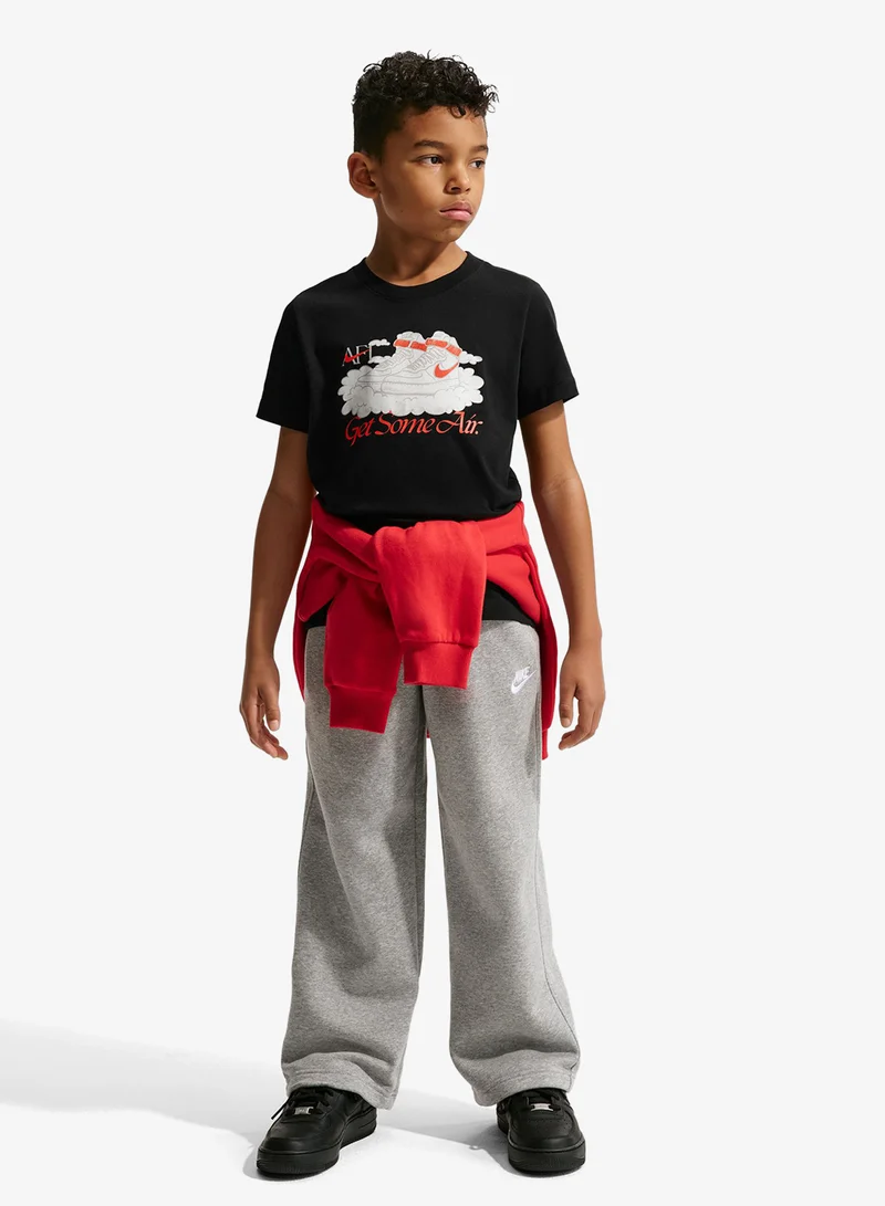 نايكي تيشيرت شبابي مستوحى من