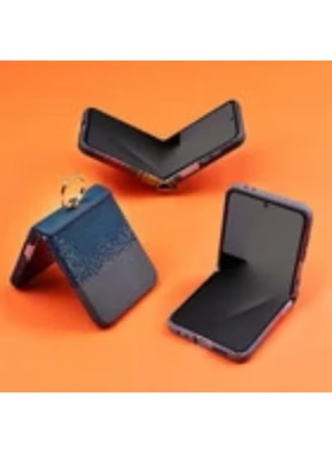 جراب فاخر ذو ملمس مميز مع حامل حلقة معدنية لهاتف Galaxy Z Flip 3 - غطاء حماية قابل للطي فاخر مع حامل حلقة معدنية، بنمط مربعات - بني - Image 3