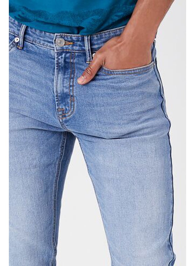 FOREVER 21 بنطال جينز سكيني بنمط ستون ووش  - Image 5
