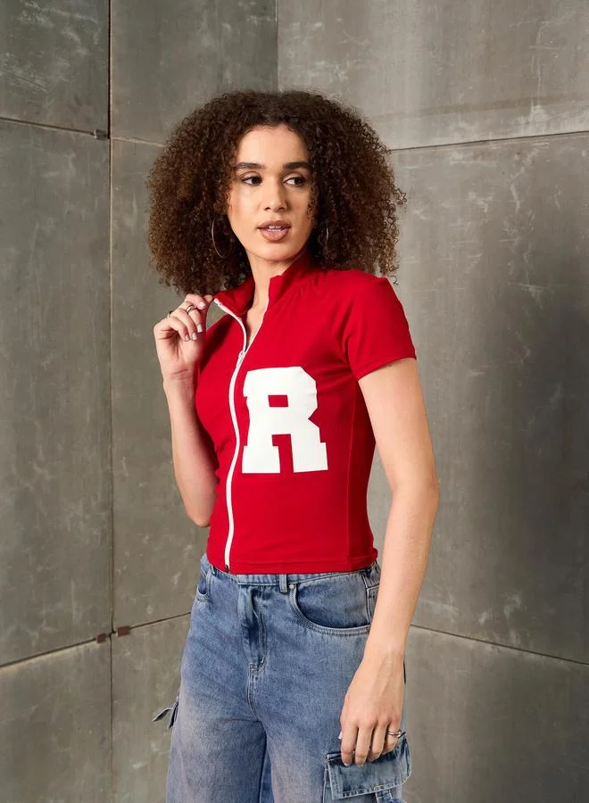 SASSAFRAS Sassafras Red Front Zipper Initial Print Fitted T-Shirt