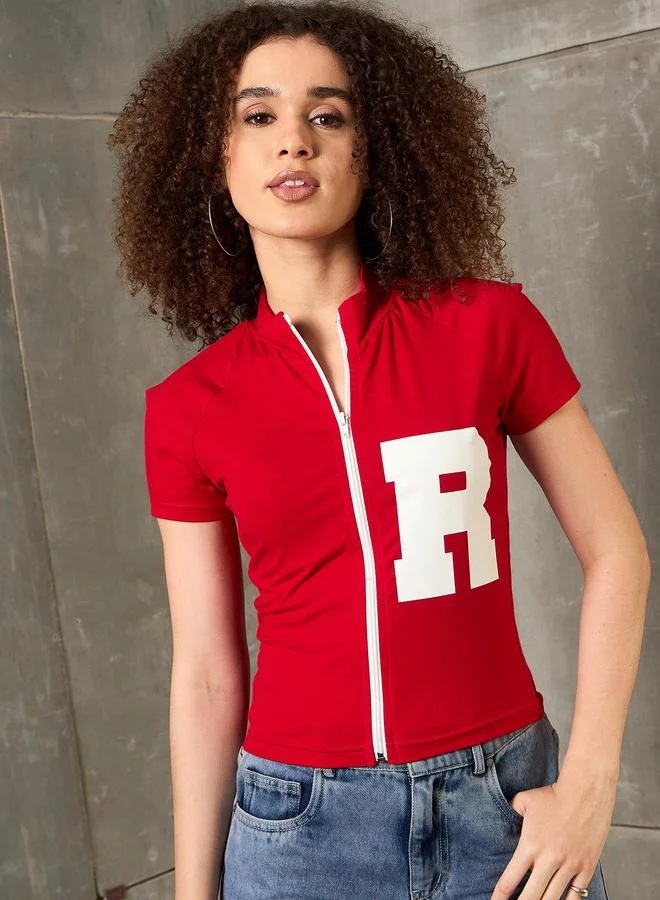 SASSAFRAS Sassafras Red Front Zipper Initial Print Fitted T-Shirt