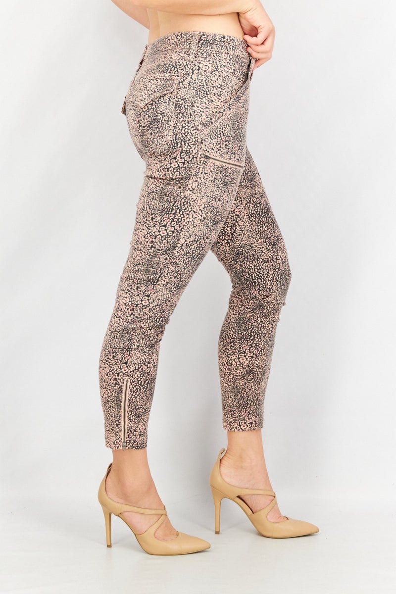 joie Women Skinny Animal Print Stretchable Jeans, Light Pink - Image 4