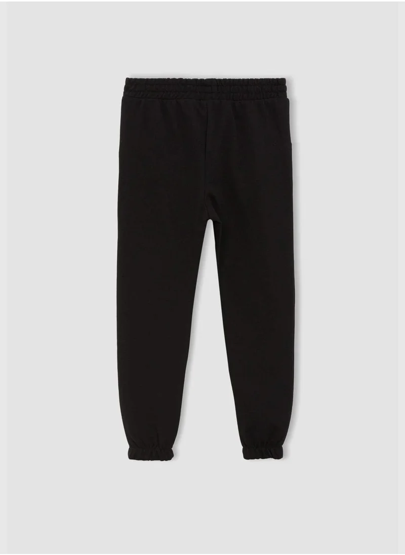 ديفاكتو Standard Fit Bear Print Joggers