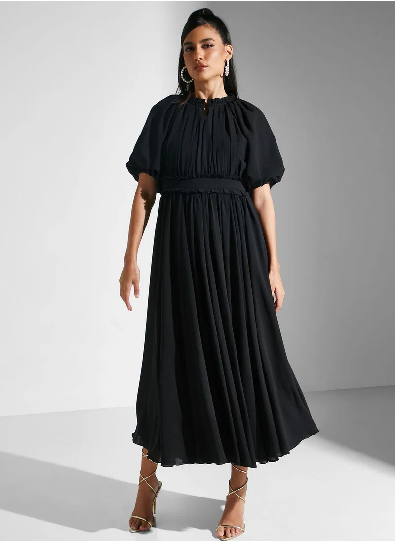 Golden Apple Pleated Detail Dress