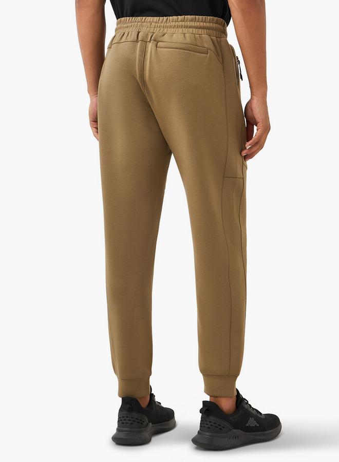 كابا جوجرز مطرزة بشعار مع جيوب بسحاب وإغلاق برباط - Image 3