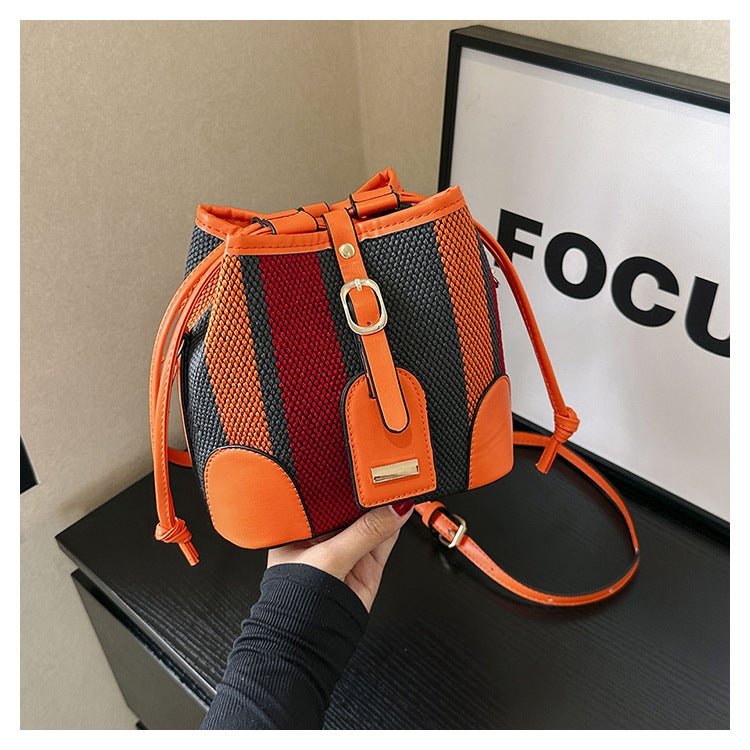 Niche Design Portable Bucket Bag For Women 2023 New Canvas Contrast Color Striped Shoulder Crossbody Bag With Contrasting Color Design - Image 1