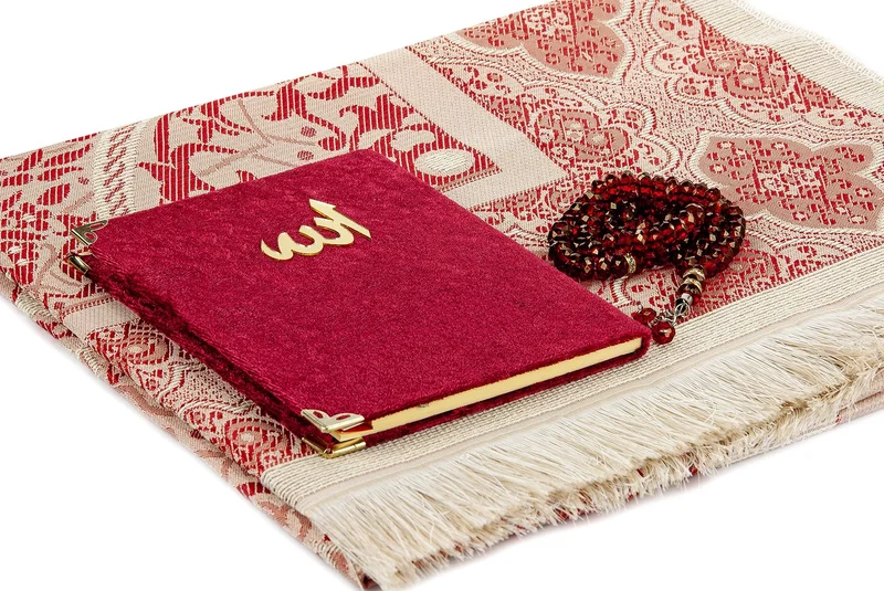 ايهفان Ikhvan Boxed Prayer Rug Set - Velvet Covered Yasin - Prayer Rug - Prayer Beads - Claret Red Color