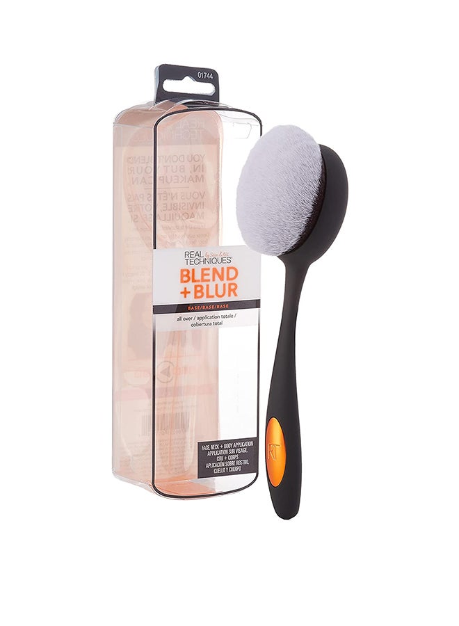 REAL TECHNIQUES Blend + Blur All Over Makeup Brush Black/Orange - Image 1