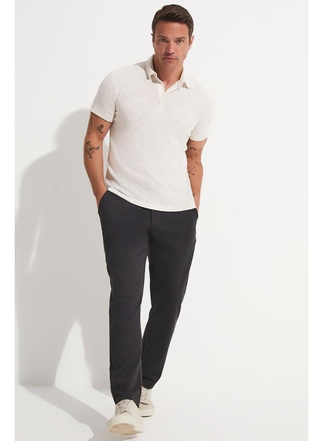 جون بنطلون رجالي محبوك بقصة منتظمة لون فحمي - Image 1